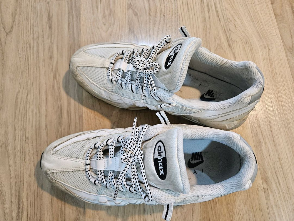 나이키 에어맥스 95 화이트 275 이미지