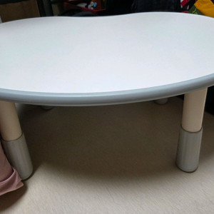 일룸 팅클팝 땅콩 책상 800 사이즈 아이보리/그레이 판매합니다.