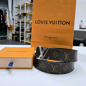 [A급컨디션] 루이비통 리버시블 남성벨트 38
