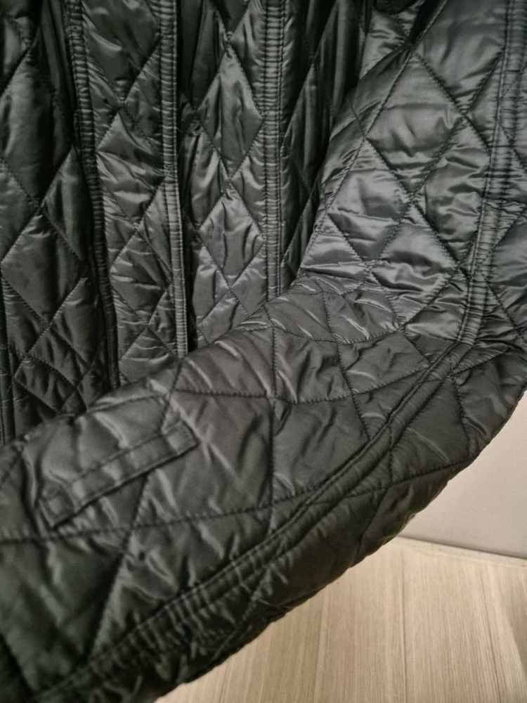 버버리 핀스브릿지 숏 퀼팅자켓 블랙 S--5