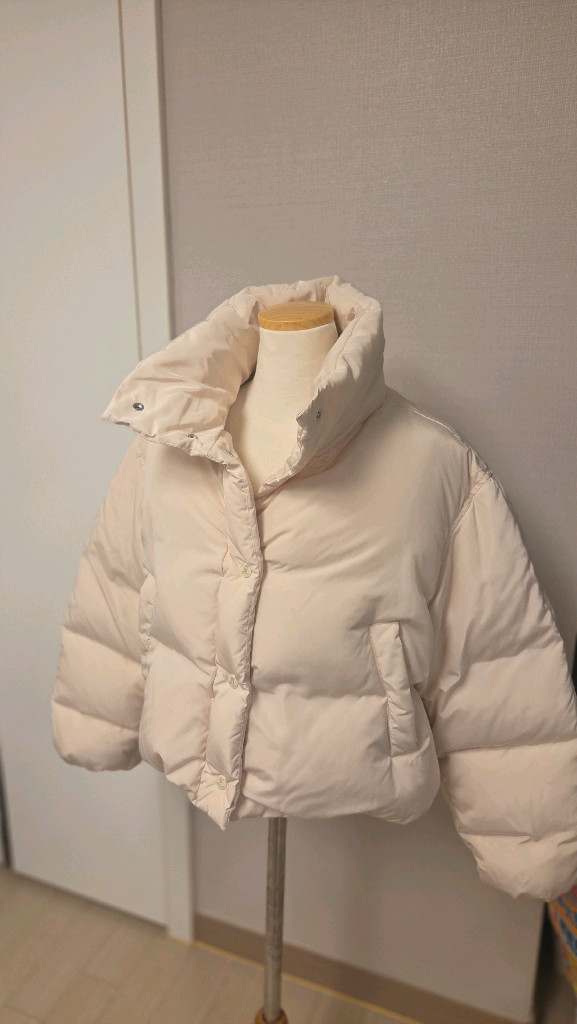 랑방구스다운점퍼 55사이즈(82)정가135만원 이미지