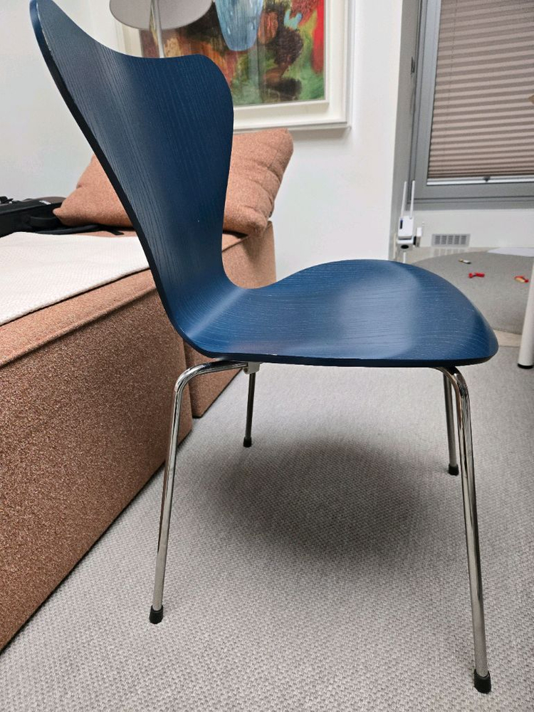 프리츠한센 세븐체어 네이비 이미지