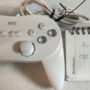 닌텐도 위 wii 클래식 컨트롤러 프로 화이트