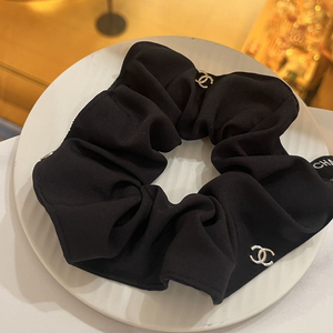 샤넬 스크런치 헤어슈슈/ 곱창헤어밴드 2종(실버,골드)