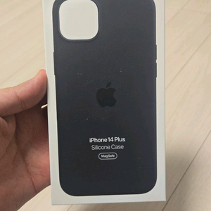 아이폰14플러스 실리콘 케이스 이미지