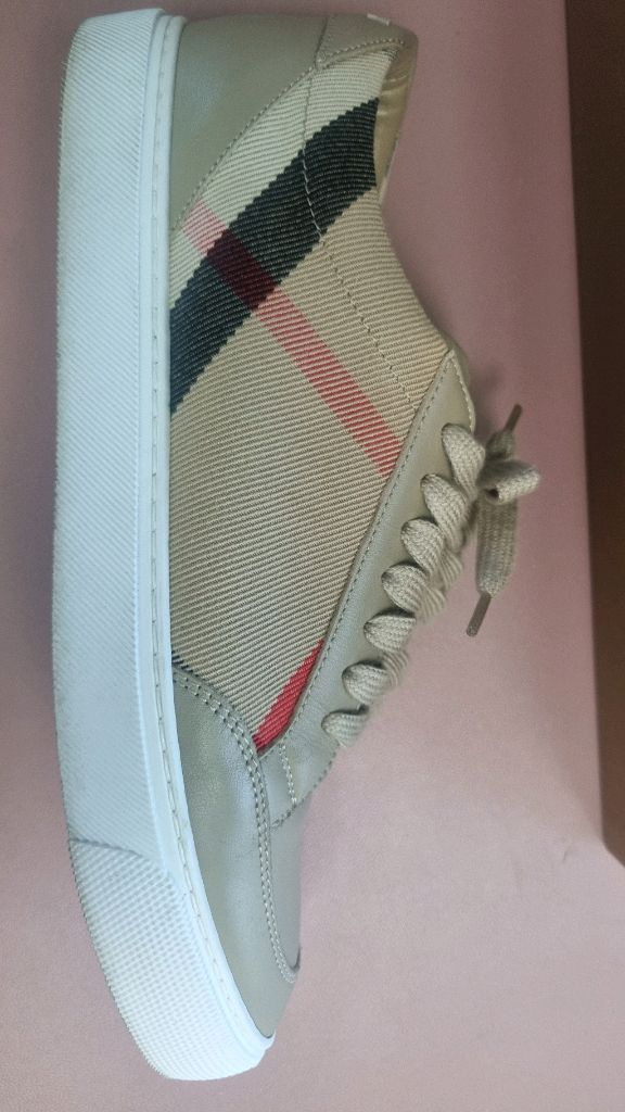 버버리 스니커즈 250--3