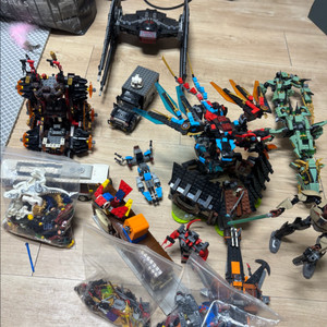 레고완성품(닌자고,스타워즈등)+부품6키로 일괄판매합니다