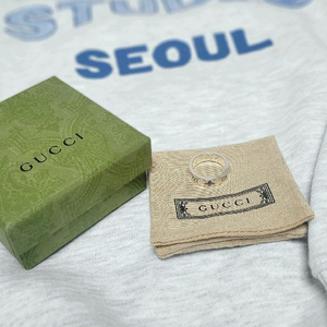 구찌 더블 G 비 인그레이브드 링 실버 16 사이즈