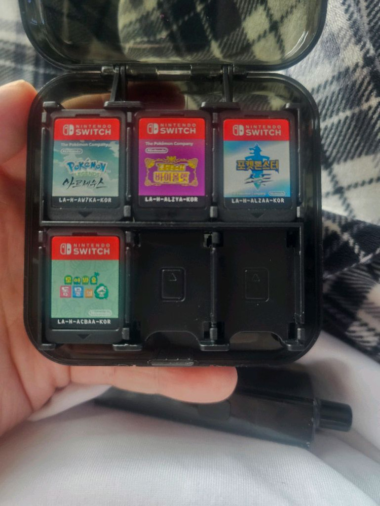 닌텐도 스위치 포켓몬 ,동숲 팩 팝니다.--1