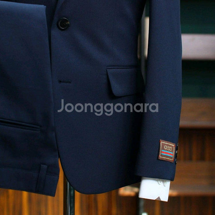 구찌 남성 수트 정장--3