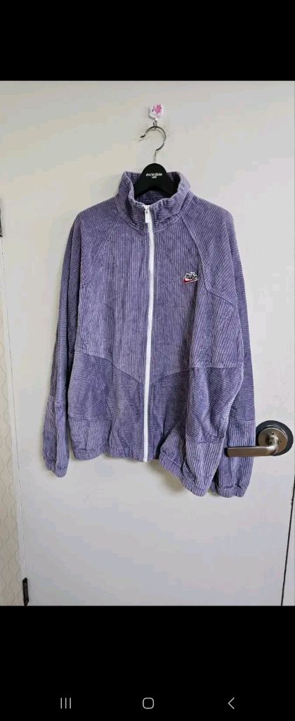 나이키 헤리티지 코듀로이 윈드러너 남녀공용 이미지