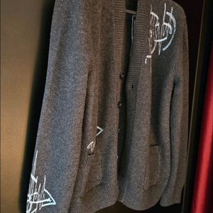 루이비통 프리퀀시 가디건 이미지