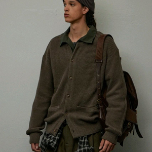 르아브 카멜리아 라운드넥 가디건 브라운