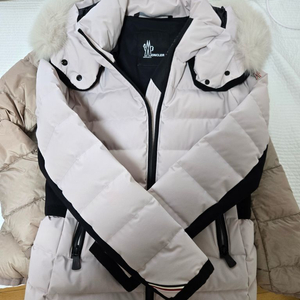 몽클레어 정품 패딩 1사이즈