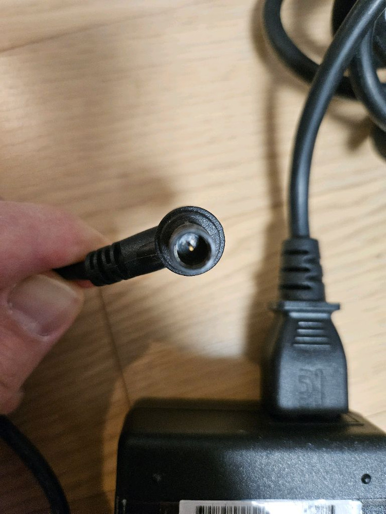 LG일체형 PC 어댑터 이미지