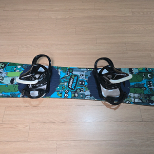 어린이용 스노우보드 버튼 초퍼 데크셋트 125 사이즈 팝니다