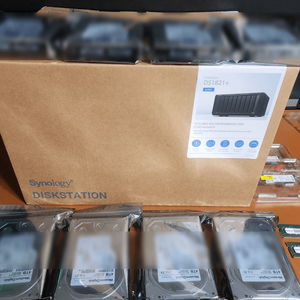 시놀로지DS1821+ WD 울트라스타 32TB + 정품램 4G