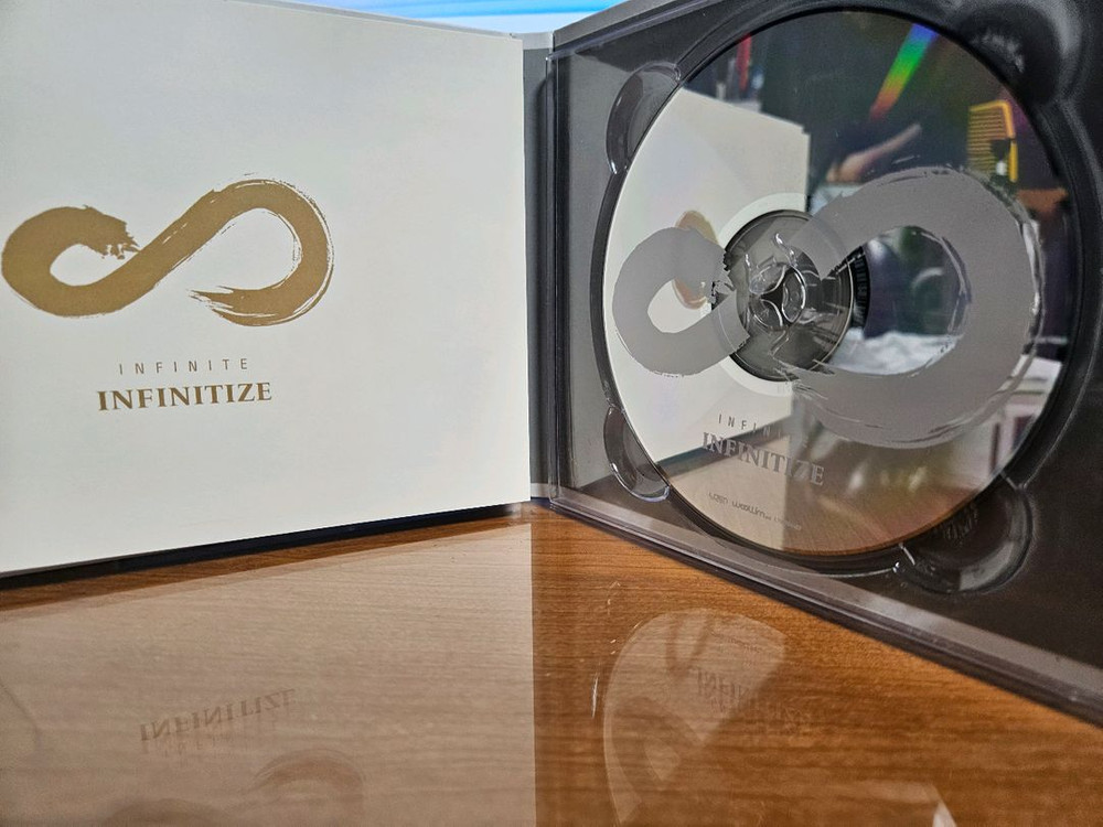 인피니트 친필싸인 미니3집 앨범 이미지