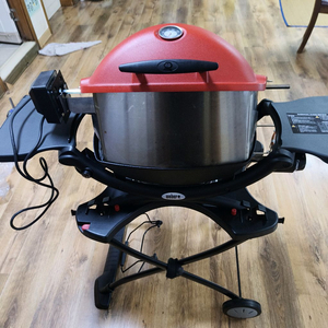 베이비큐 + 전동 로티세리 풀셋 팝니다