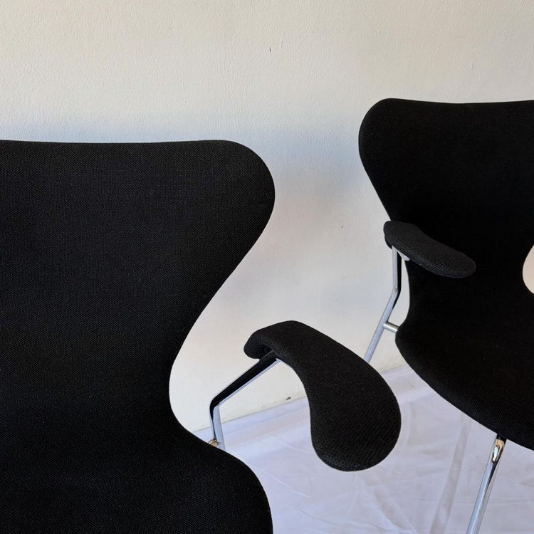 프리츠한센 세븐체어 3207 암체어 모델--6