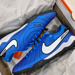 (275/새상품)나이키 티엠포10 아카데미 TF 풋살화 축구화 미개봉 새상품