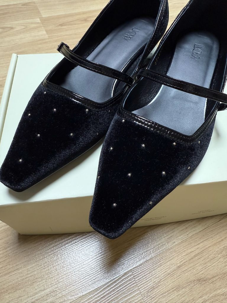 러브듀이 벨벳 메리제인 플랫슈즈--5