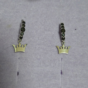 제이에스티나 블랙 스톤 갈고리 티아라 귀걸이 14k 이미지