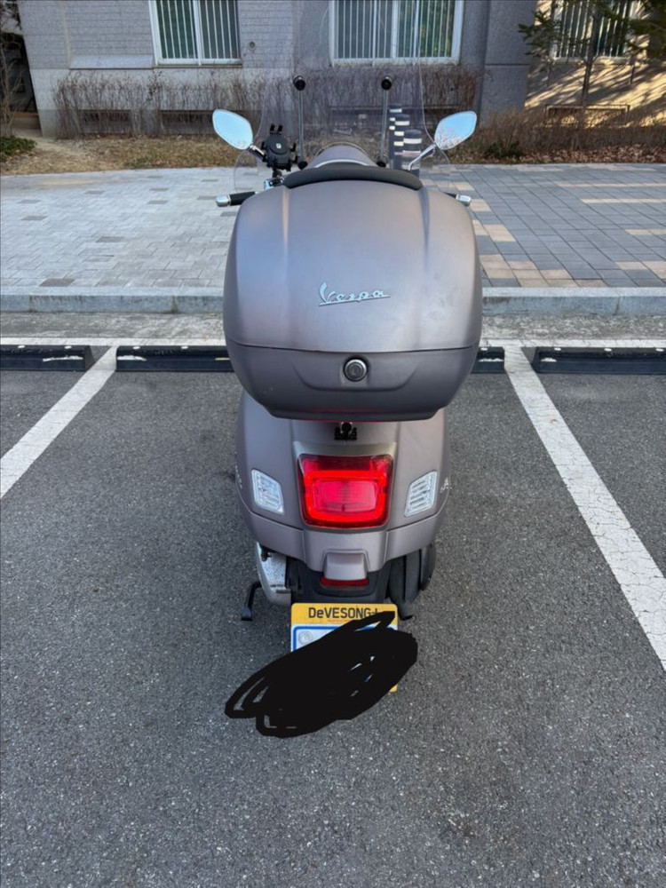 베스파 GTS300 슈퍼테크--2