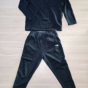 노스페이스 츄리닝 상하의 세트입니다ㆍ블랙
