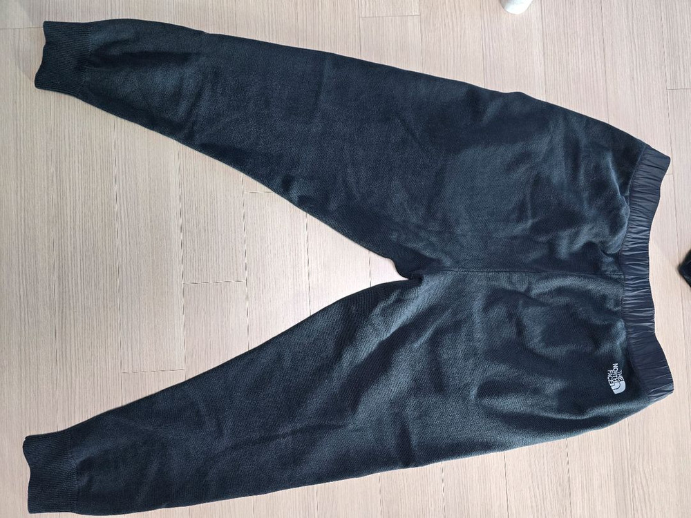 노스페이스 츄리닝 상하의 세트입니다ㆍ블랙--3