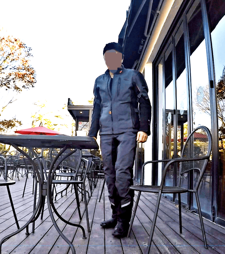 ktm 랠리수트세트(가죽콤비) 50(M) 70만(택포)--9