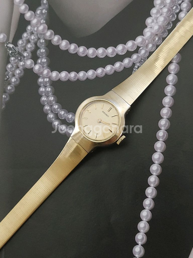 세이코 수동 여성용 금장시계--5