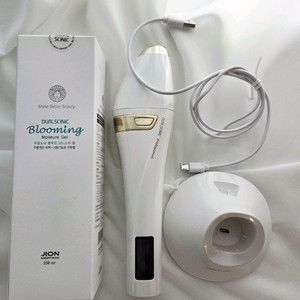 듀얼소닉 프로페셔널 피부관리기 + 아이카트리지(잔량화면참조)