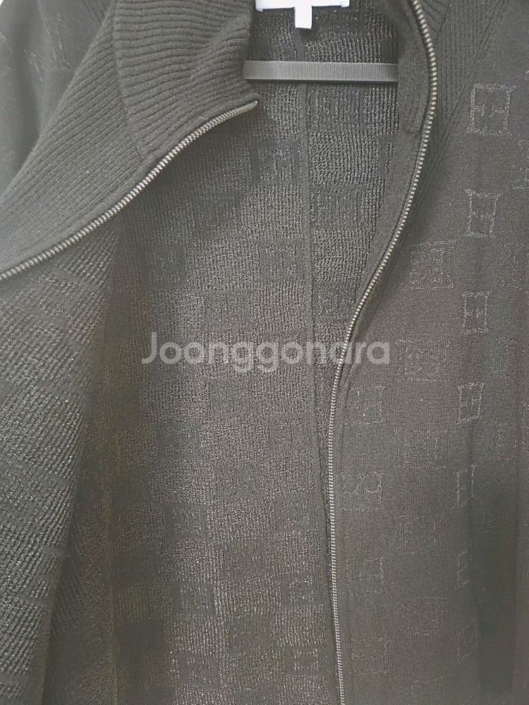 에스까다 캐시미어 니트케이프66.77--4