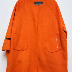 <<가격내림>> 로아앤제인 핸드메이드 코트 (130사이즈) 내놓습니다.