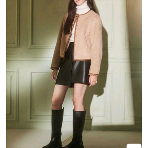 구호플러스 Faux Leather 미니 스커트 블랙