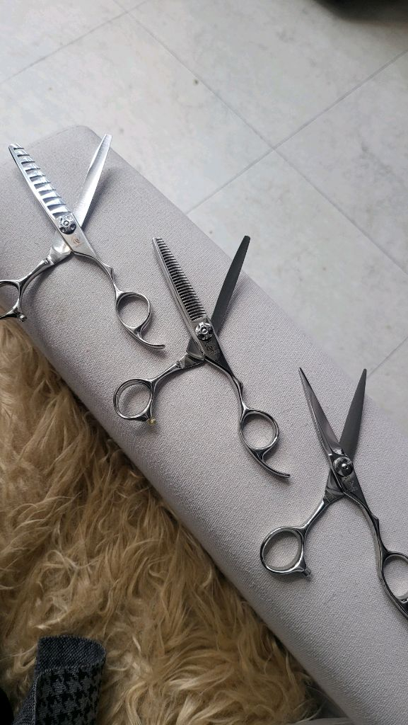 미용가위 1010요술가위/ 230기본틴닝/ 5.5 블런트/ 개별25만--0