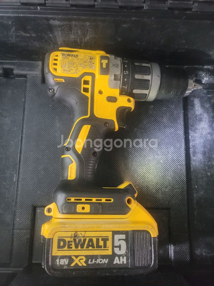 디월트해머드릴 dcd796--1