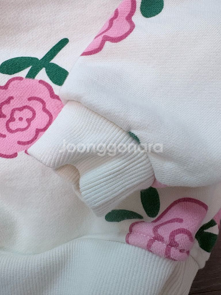 로아앤제인 맨투맨 100사이즈--3