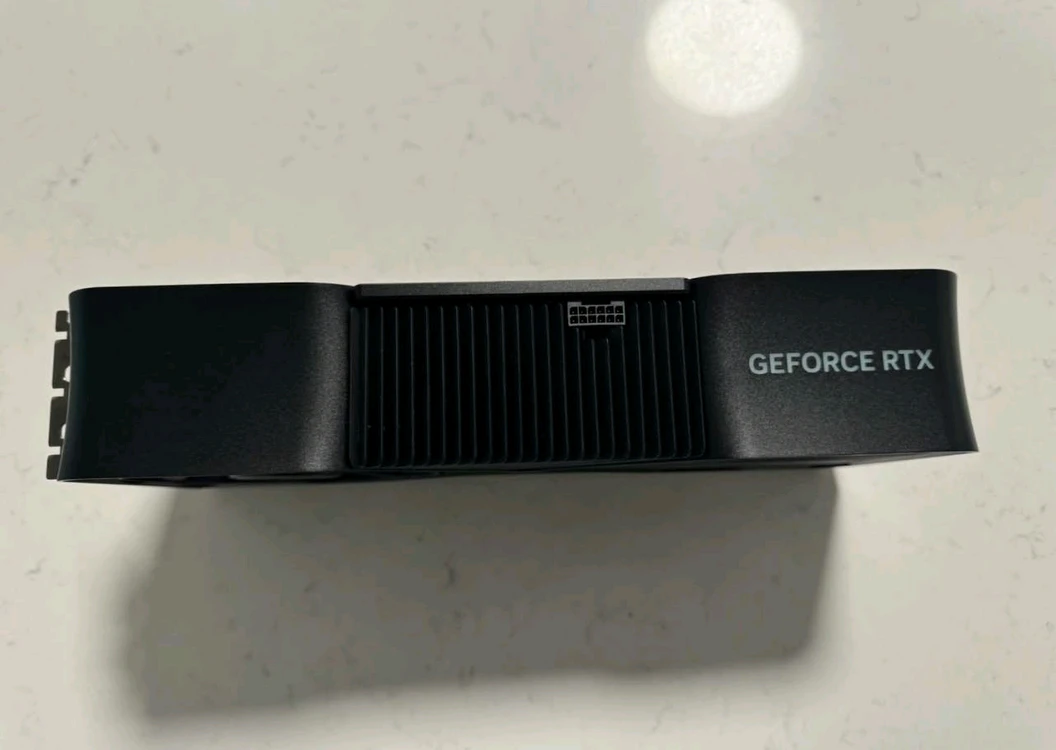 NVIDIA GEFORCE RTX 4080 SUPER 16GB 이미지