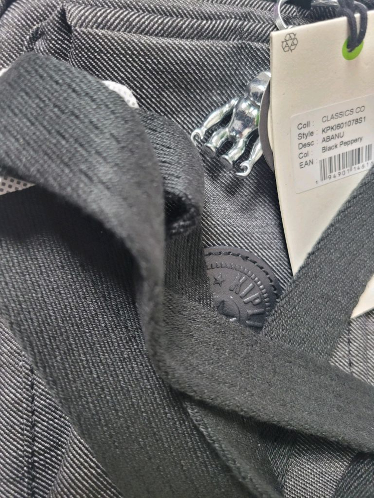 키플링 아바누 크로스백 s사이즈 블랙 판매합니다--1