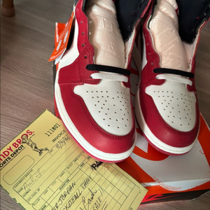 [275] 나이키 조던 1 레트로 하이 OG 시카고 2022