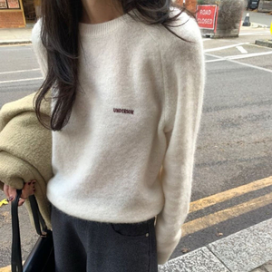 UNDERSON 언더슨 모헤어 자수 니트