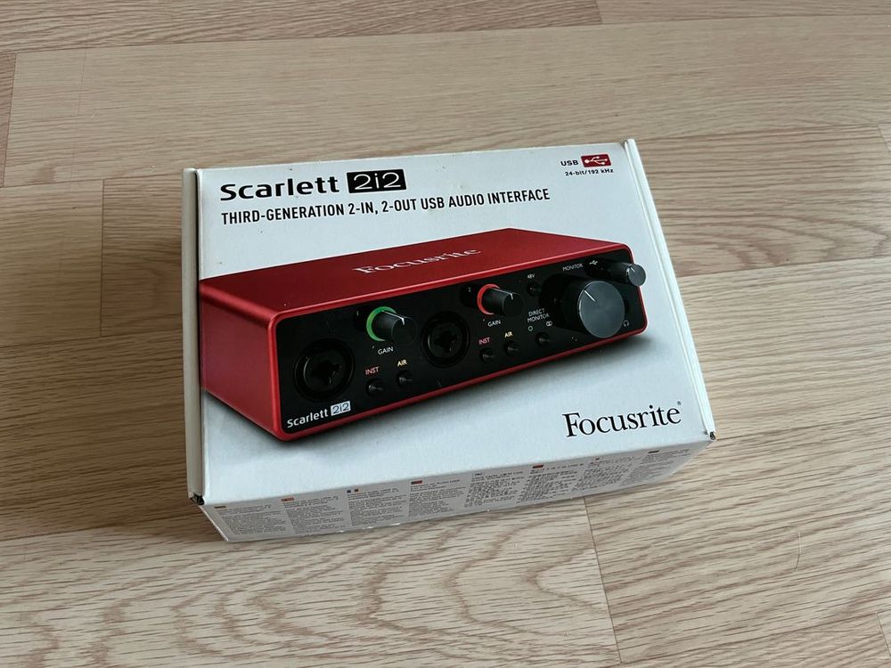 포커스라이트 오디오인터페이스 Focusrite Scarlett 2i2 3세대 이미지