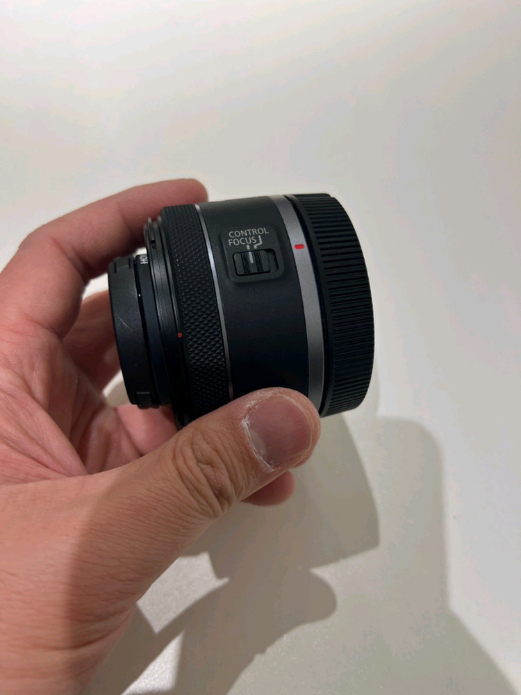 캐논 rf 16mm F2.8 렌즈 팝니다.--4