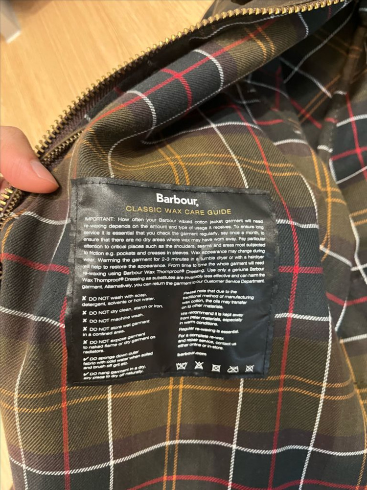 바버 클래식 뷰포트 왁스 자켓 42 올리브 이미지