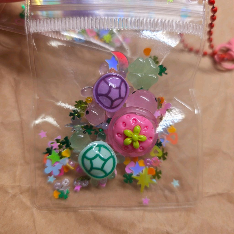 지퍼백 거북이 D고리 키링 4개. (귤/사과/포도/딸기) 이미지