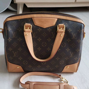 루이비통 레티로pm 크로스백숄더백스피디반둘리에구찌루이비통디올셀린느명품가방테수토호보백프라다샤넬생로랑에르메스