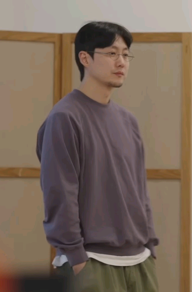 우드비 스웻셔츠 워시드 퍼플 2--2