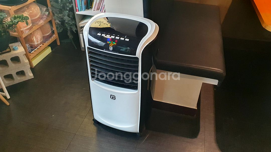 딜팩토리 가정용 온풍기(이동식) 싸게 팝니다.--2